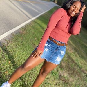 Orange turtleneck 🧡